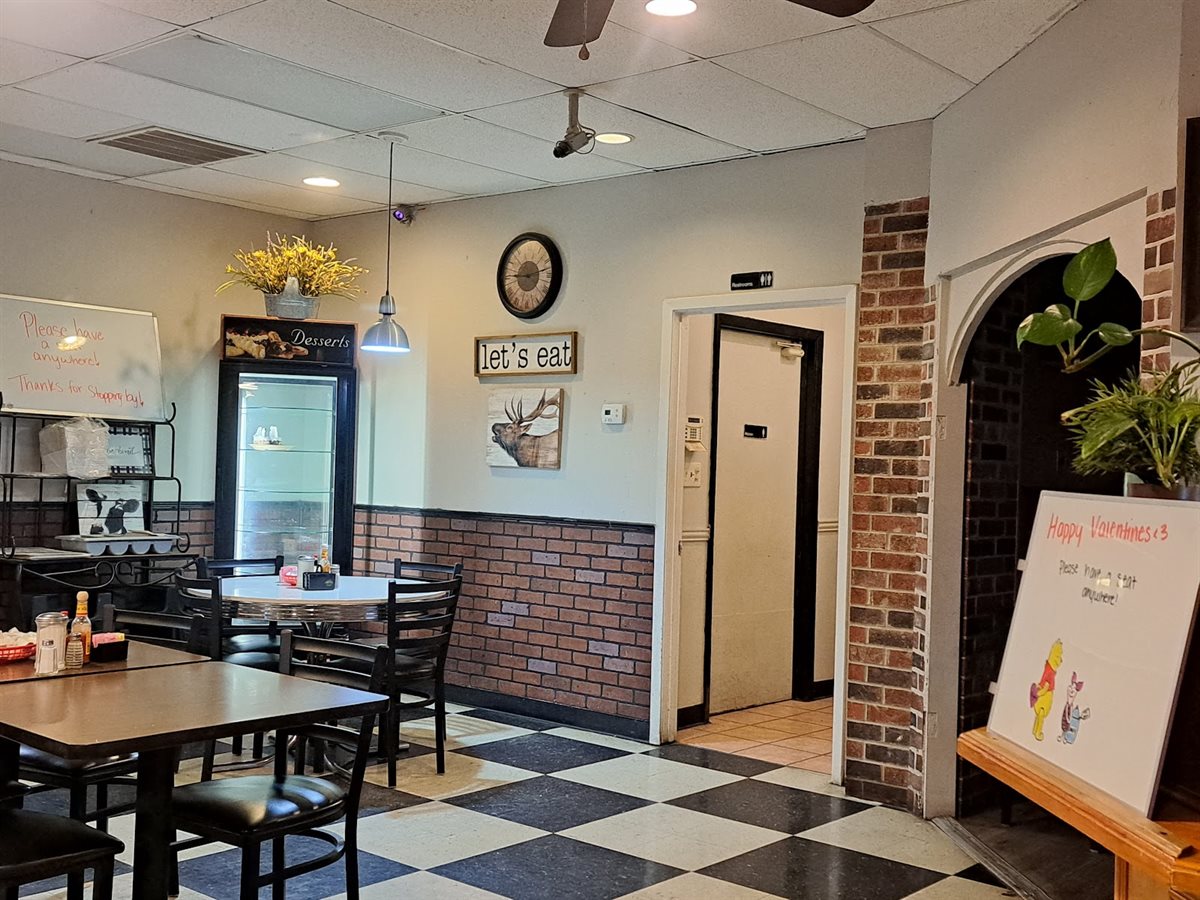 Elk's Diner